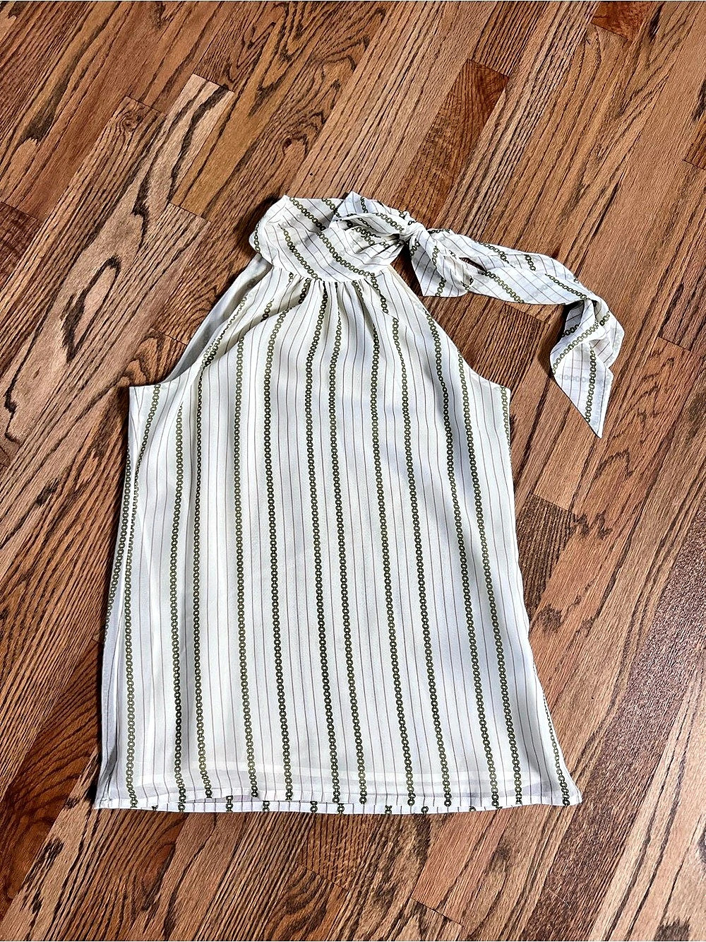 Banana Republic Striped Tie Neck shirt in White & Green Size XS Like04